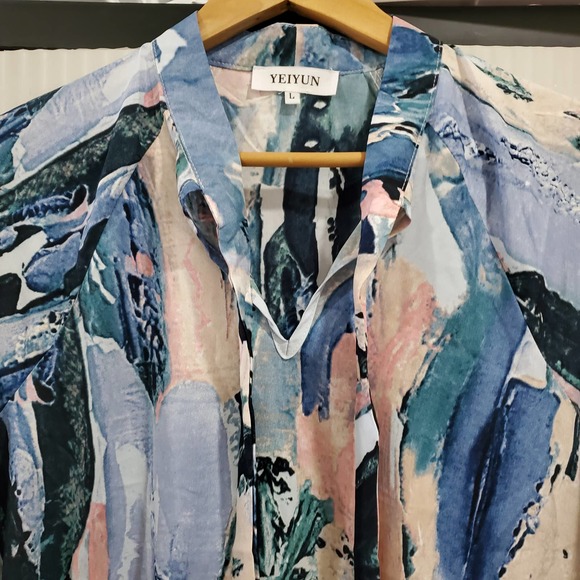 Abstract Print Midi Dress - Picture 3 of 8